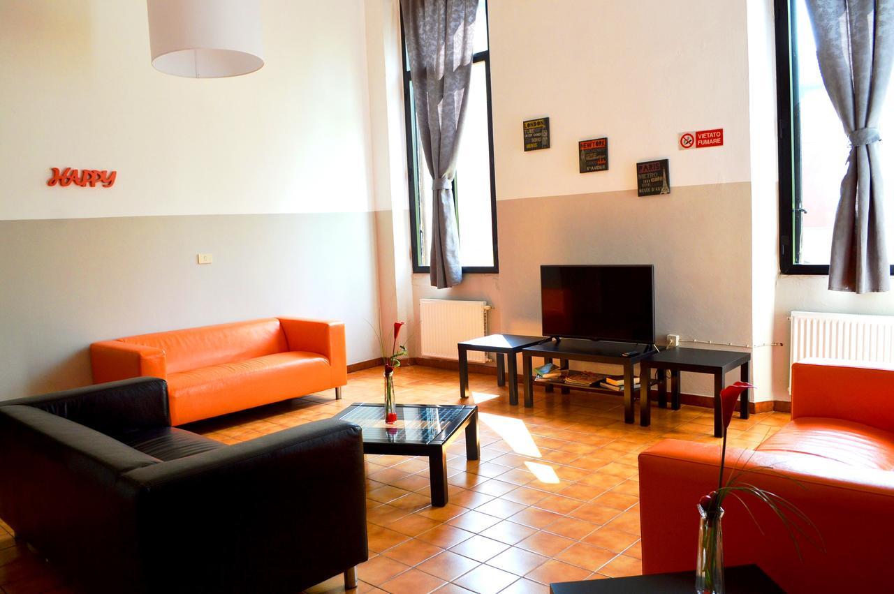 Casa Per Ferie Achille Ricci Hotel Milan Exterior photo