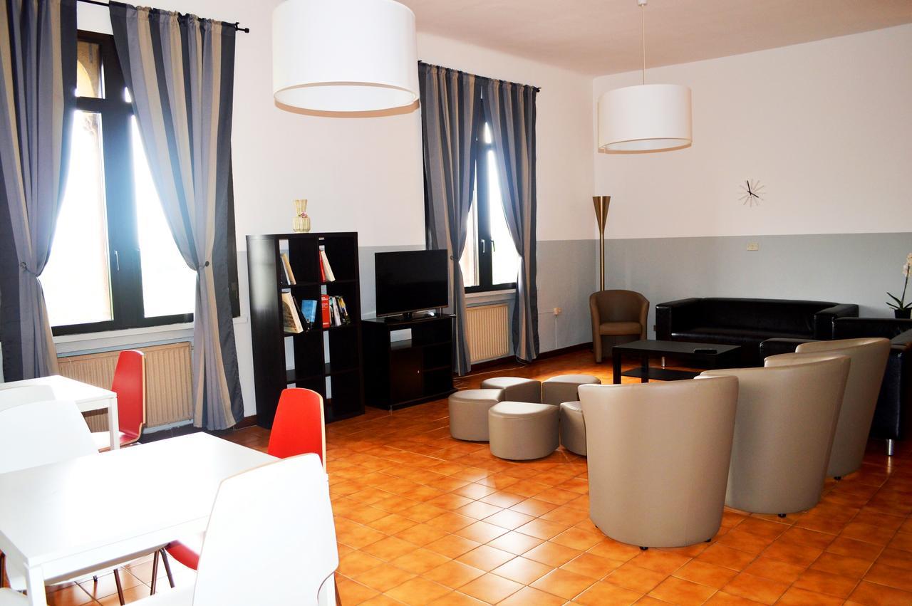 Casa Per Ferie Achille Ricci Hotel Milan Exterior photo